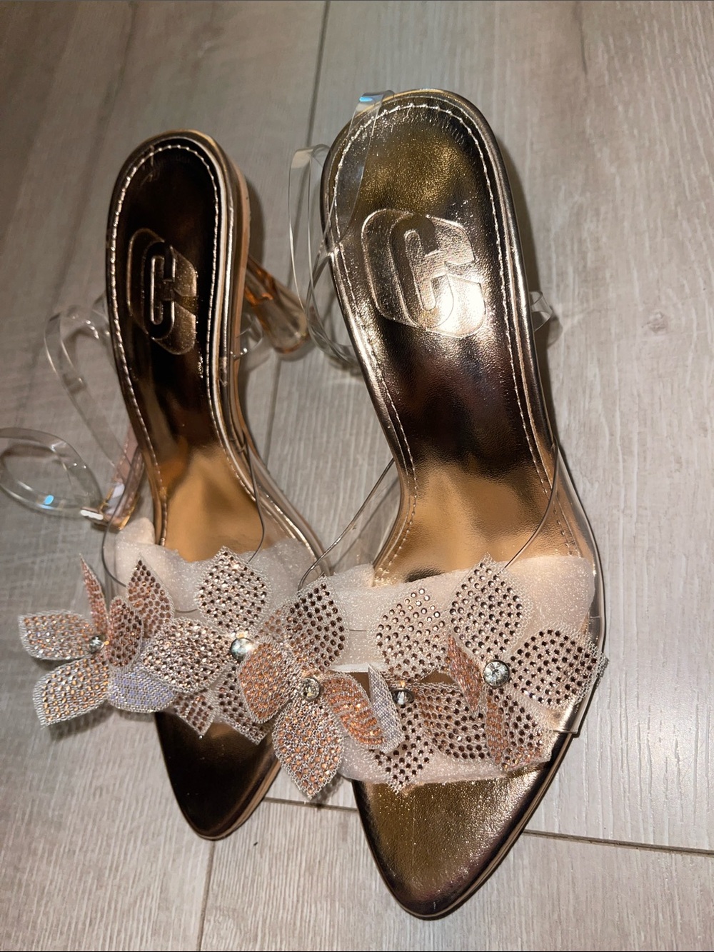 NWT PVC Crystal Leaf Flower Ankle-Wrap Strap Heels in Rose Gold 36/6